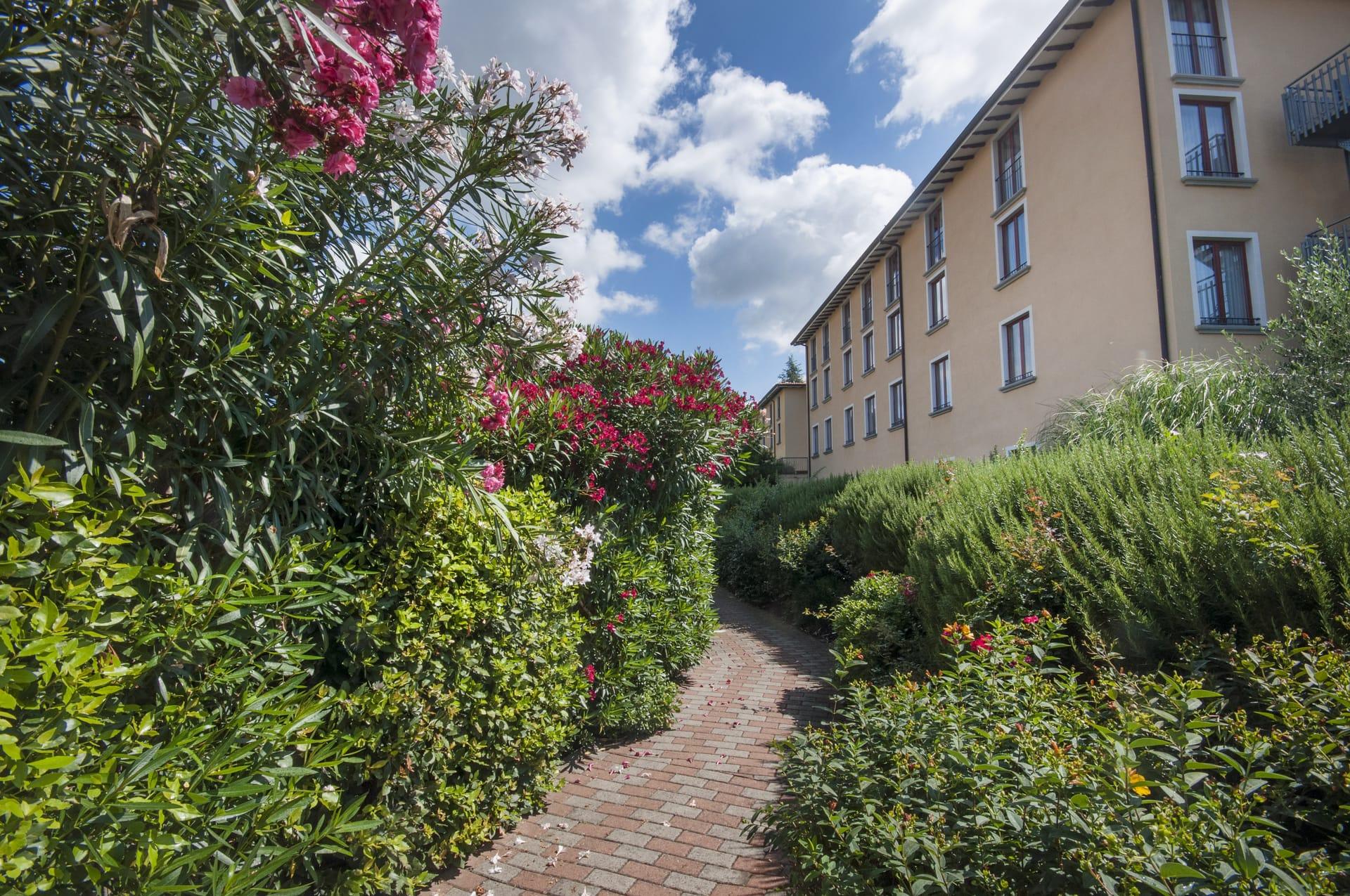 VILLA PARADISO VILLAGE